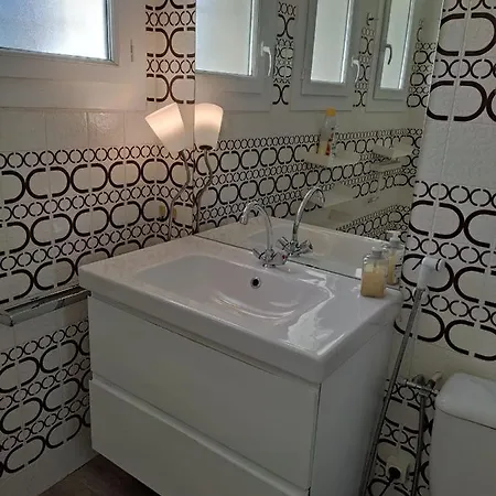 La Villa Des Gardies Vezenobres Buitenkant foto